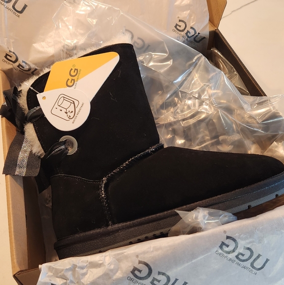 UGG Valentina Boot- Black- Size 7 - Picture 8 of 8